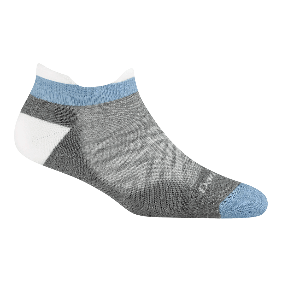 1047 Women's no show run with cushion in silver featuring a blue toe gray body and white heel/tab
