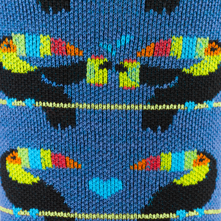 Call out detail image of the 1060 Baltic Front side two toucans cheering two beverages  