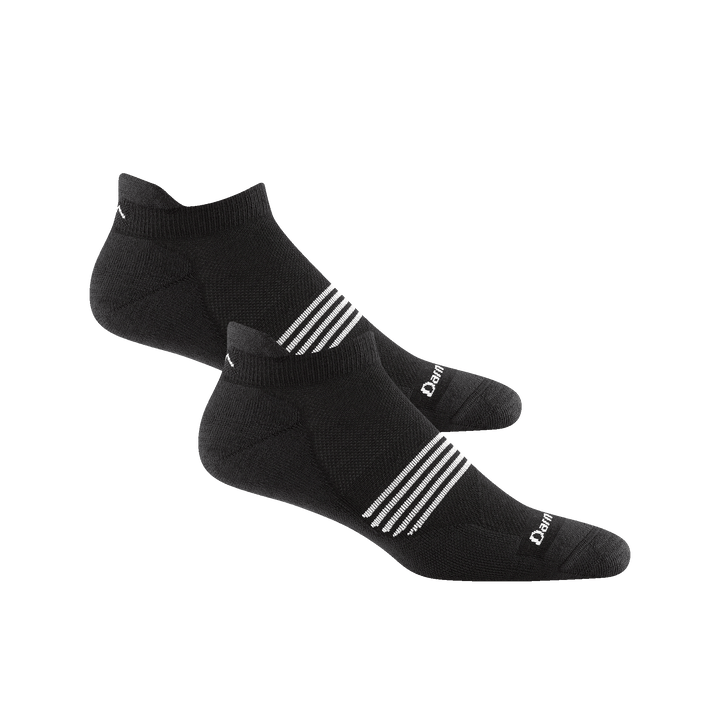 1116 men's element no show running sock in Black with white forefoot striping