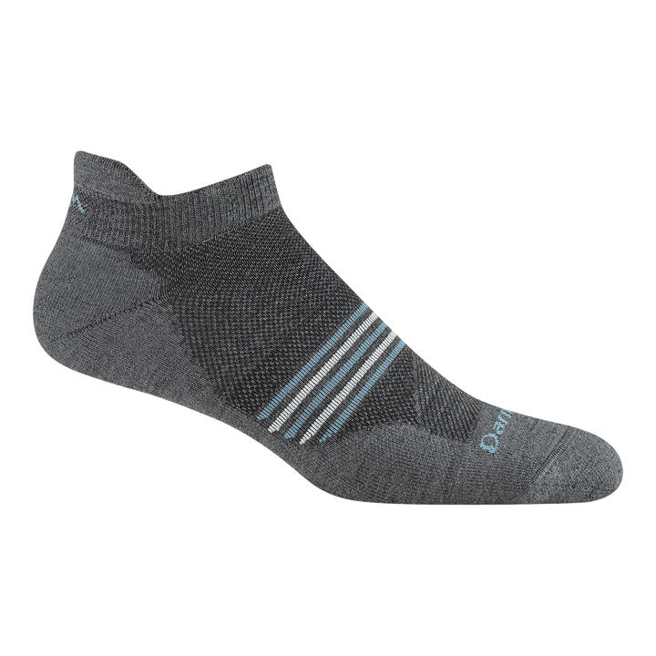1116 men's element no show running sock in gray with white and blue forefoot striping