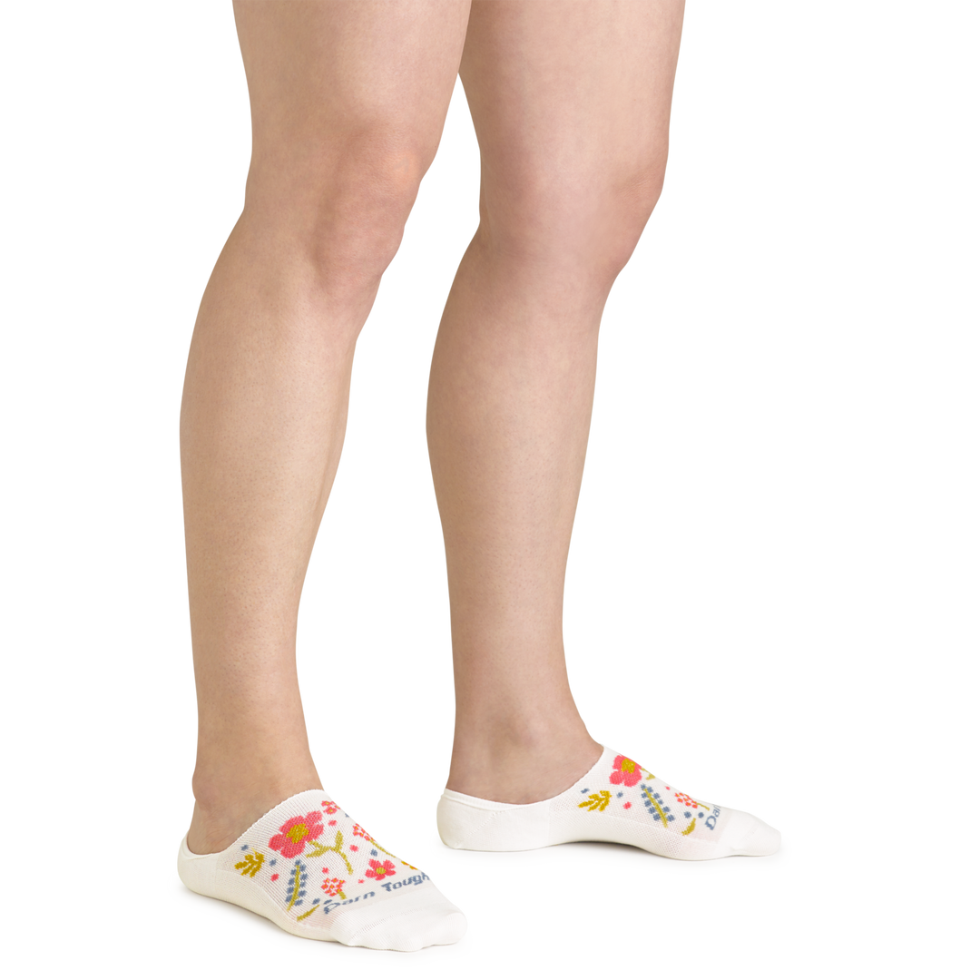 Close up shot of model wearing the women's garden party no show hidden lifestyle sock in white with no shoes on